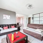 Apartment Le Panoramique Vue Sur La Rade Pour Ce Beau T3