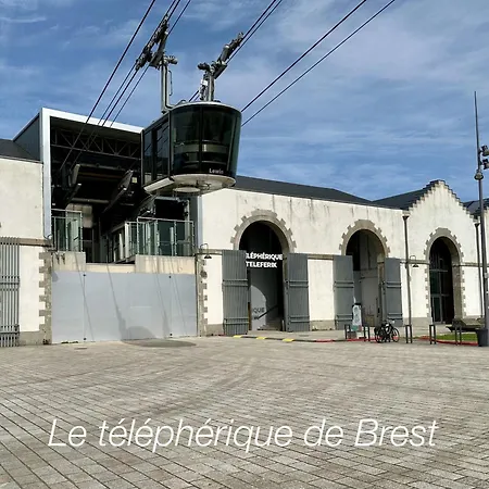 Le Panoramique Vue Sur La Rade Pour Ce Beau T3 Brest