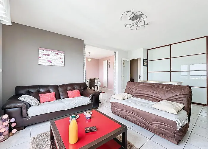 Appartement Le Panoramique Vue Sur La Rade Pour Ce Beau T3