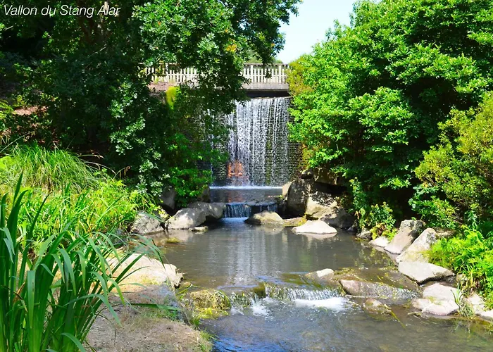 Le Panoramique Vue Sur La Rade Pour Ce Beau T3