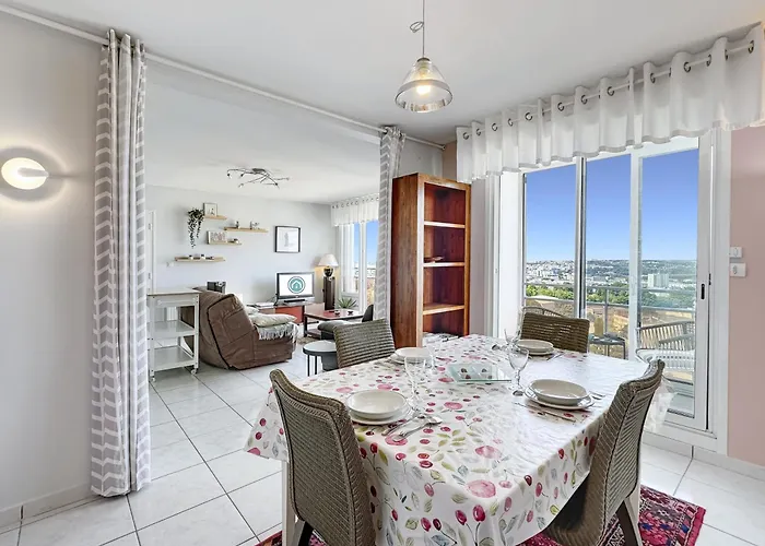 Appartamento Le Panoramique Vue Sur La Rade Pour Ce Beau T3 *