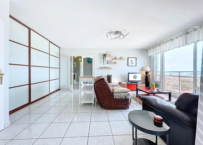 Appartement Le Panoramique Vue Sur La Rade Pour Ce Beau T3