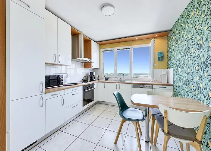 Le Panoramique Vue Sur La Rade Pour Ce Beau T3 Appartement Brest